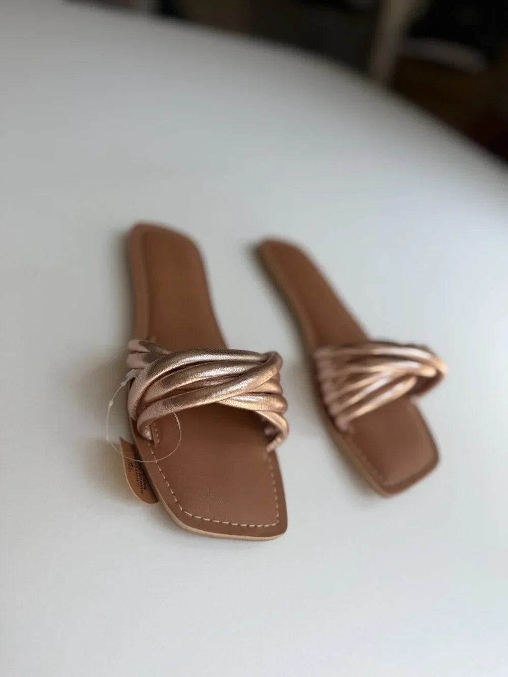 NEW IN BOX Beach by Matisse Gale Gold Slide Sandals 7M